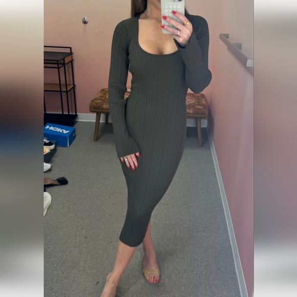 Wayf Alexi Ribbed Dress - Picture 1 of 3